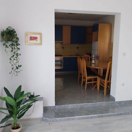 Apartments Josip Baska Voda Luaran gambar