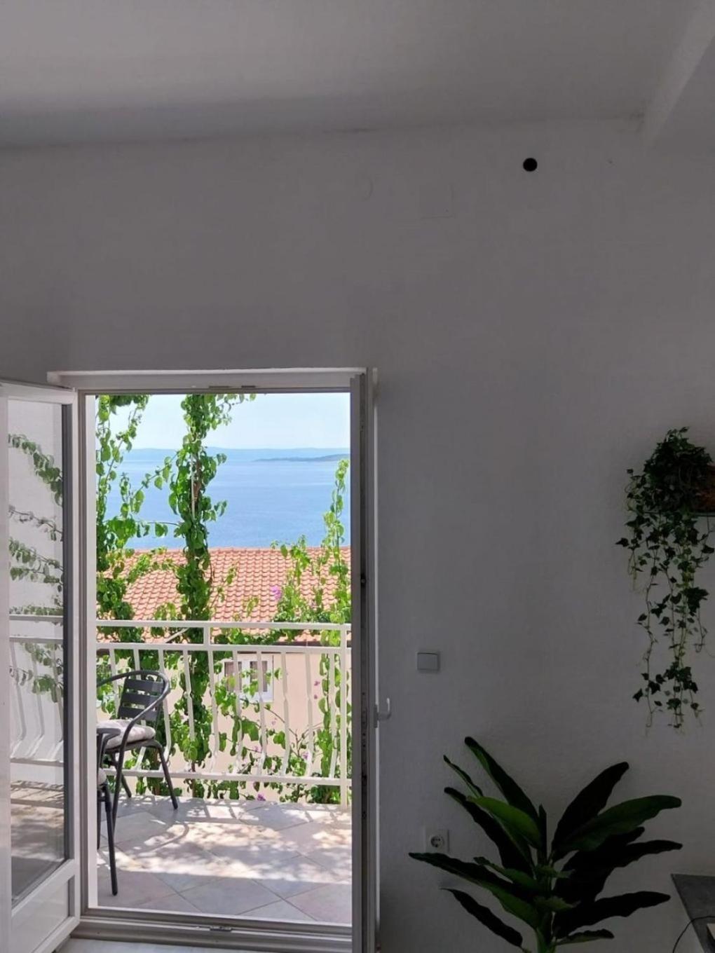Apartments Josip Baska Voda Luaran gambar