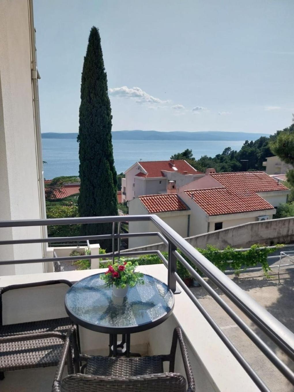 Apartments Josip Baska Voda Luaran gambar